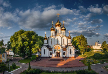 Переславль-Залесский - Ростов Великий - Кострома - Плес. Москва.