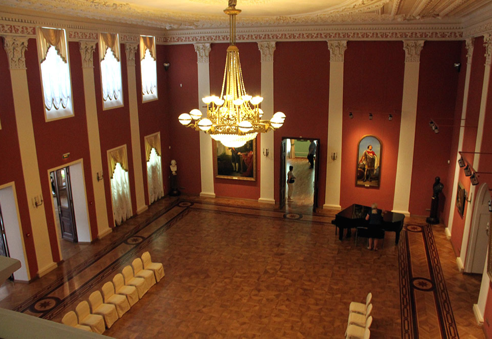 Губернаторский дом