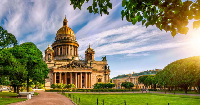 Блистательный Петербург. Москва - Санкт-Петербург - Петергоф.