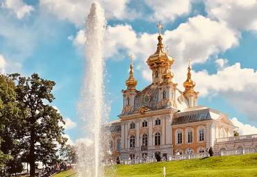 Майские праздники в Санкт-Петербурге. Москва - Санкт-Петербург - Петергоф - Кронштадт.