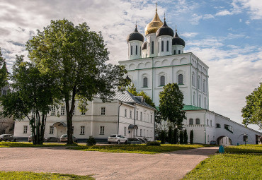 Там лес и дол видений полны. Псков - Изборск - Печоры