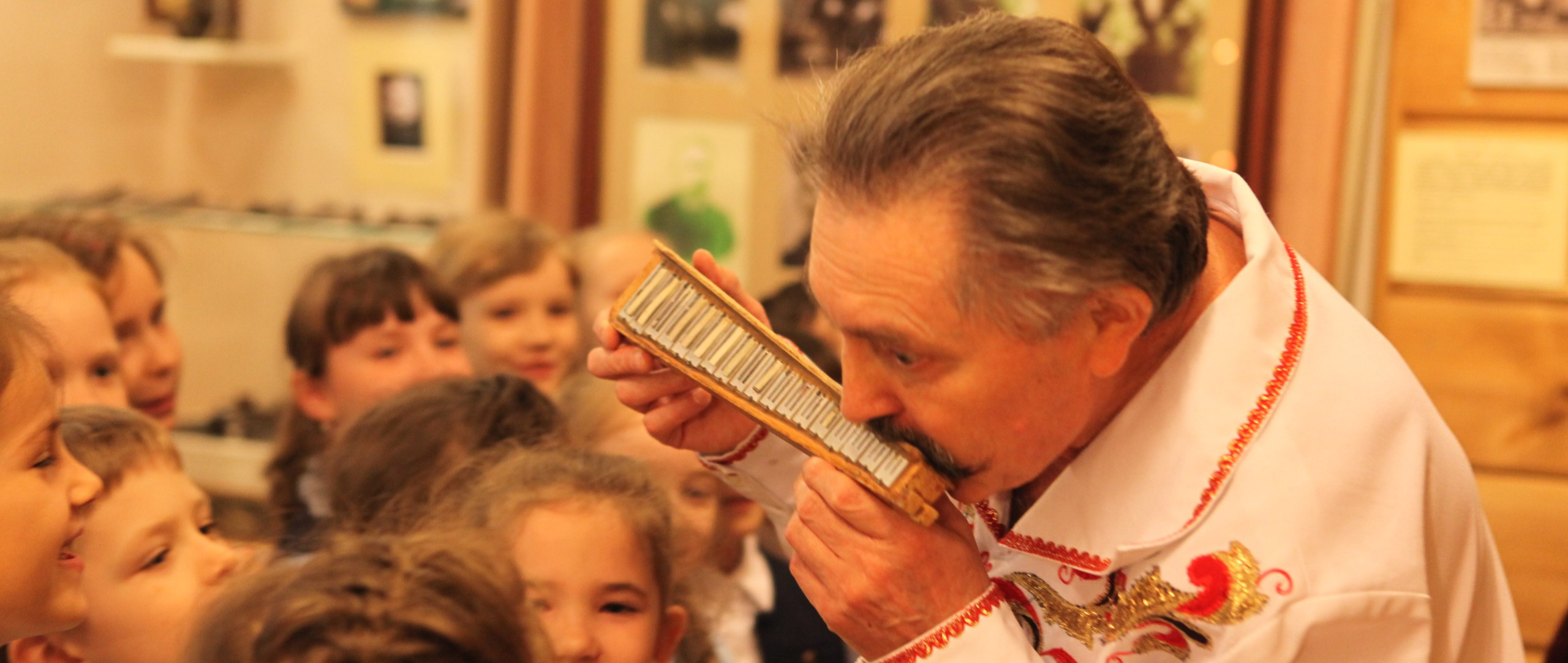 Путешествие музыкальной планочки