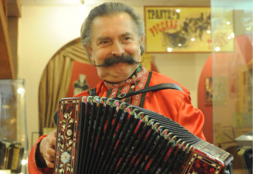 «От завалинки до консерватории»