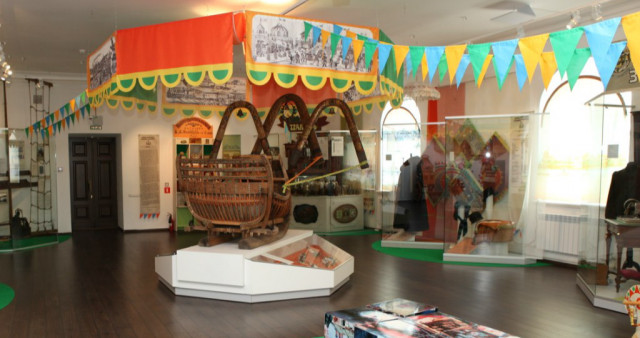 «Шумит, гуляет ярмарка» 16 +