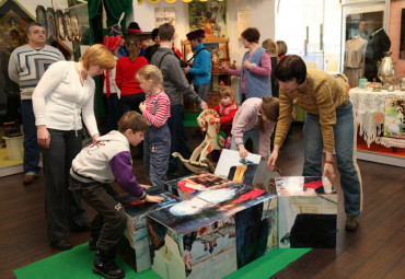 «Шумит, гуляет ярмарка» 16 +