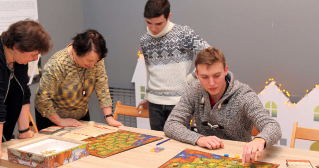 Исторические игры «Бирюльки Холл»