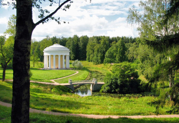 Невские жемчужины. Санкт-Петербург -  Петергоф - Кронштадт - Царское село - Павловск