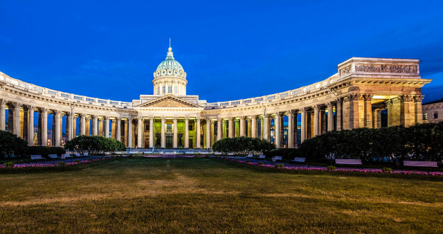 "Салют Победы в Санкт-Петербурге". Москва - Санкт-Петербург - Петергоф - Кронштадт.