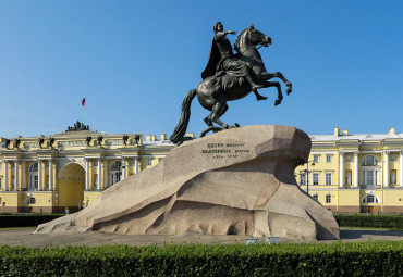 "Салют Победы в Санкт-Петербурге". Москва - Санкт-Петербург - Петергоф - Кронштадт.