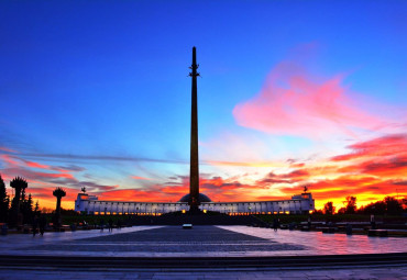 На крыльях памяти: Кубинка - Москва - Ржев.