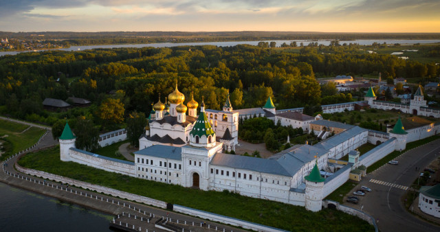 Легендарная Русь. Москва – Переславль-Залесский ‒ Ростов Великий ‒ Ярославль ‒ Кострома