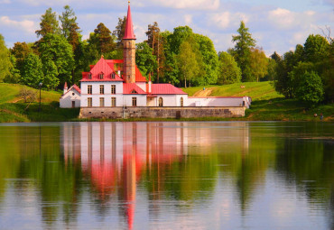 Алые паруса Санкт-Петербурга. Пушкин - Гатчина - Петергоф - Ломоносов - Кронштадт.