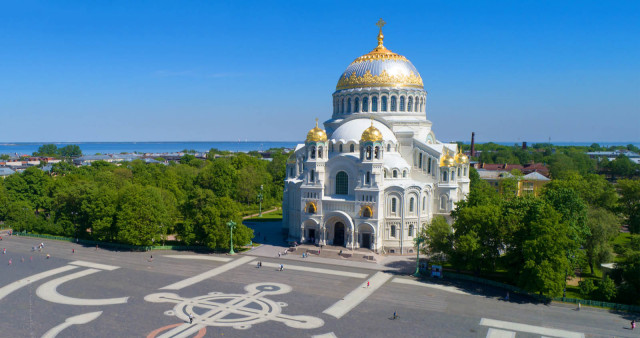 Экскурсия «Морская прогулка по маякам Кронштадта». Санкт-Петербург - Кронштадт