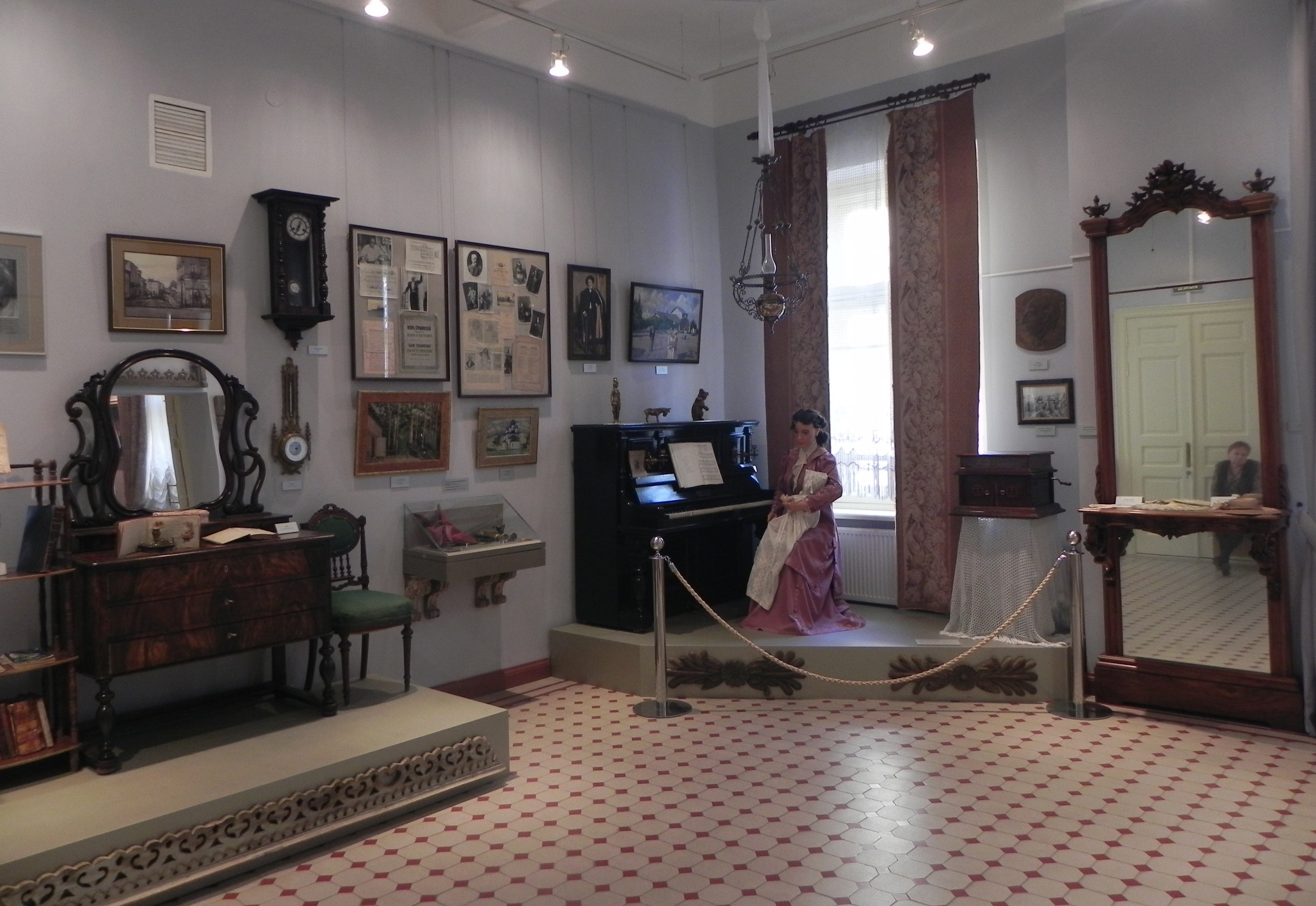 Краеведческий музей г. Ломоносова