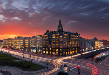 Вечный град Петра. Санкт-Петербург - Петергоф - Кронштадт.