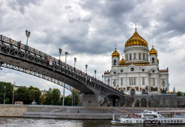 Москва, я люблю тебя! Прогулка на теплоходе по центру Москвы