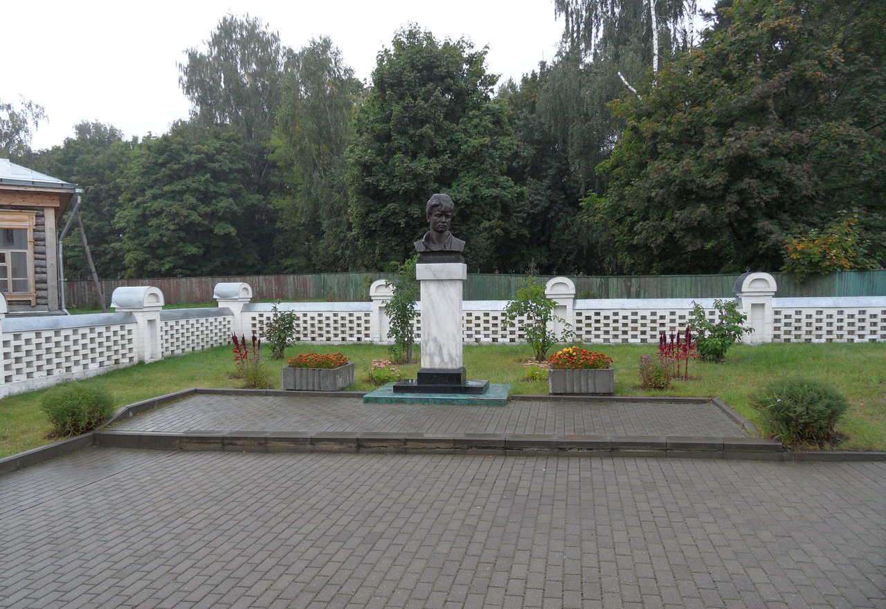 Музей-заповедник С. А. Есенина (с. Спас-Клепики)