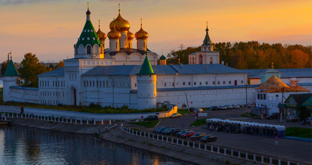 Путешествие по Волжским городам. Москва - Суздаль - Иваново - Волгореченск - Плёс - Кострома