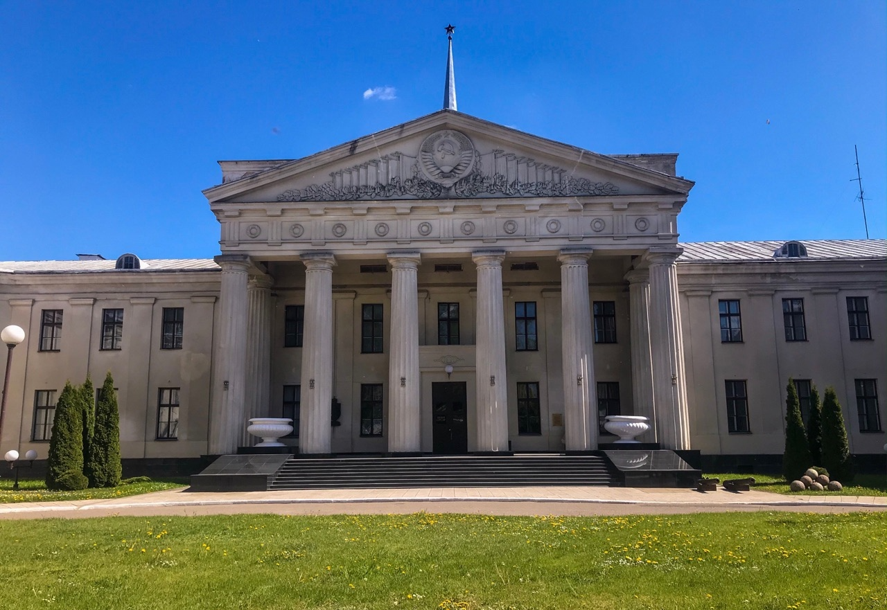 Новый Замок