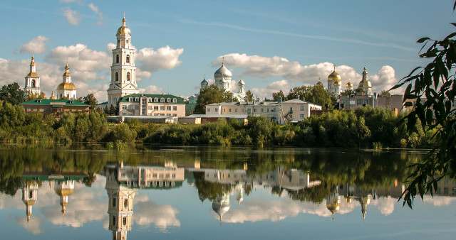 Святые источники Руси. Москва - Сергиев Посад - Переславль-Залесский - Ростов Великий - Кострома - Ярославль - Иваново - Суздаль - Муром - Дивеево - Москва