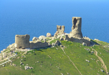 Праздничный Крым. Симферополь - Бахчисарай - Севастополь - Балаклава - Алупка - Ялта