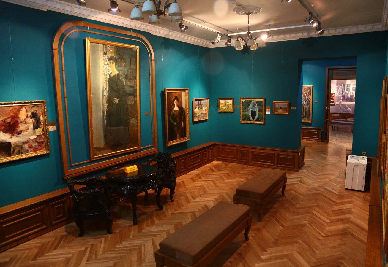 Приморская государственная картинная галерея