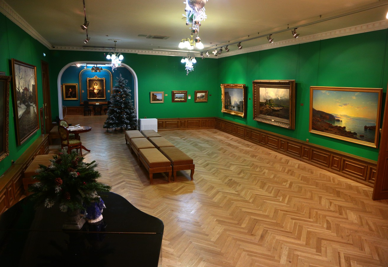 Приморская государственная картинная галерея