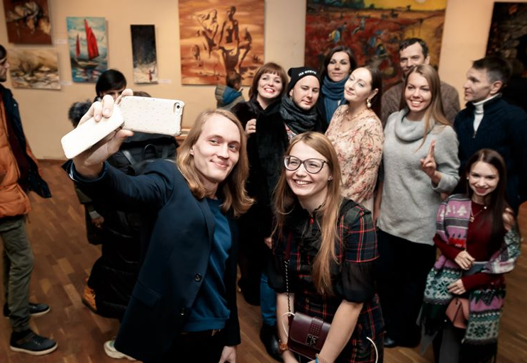 Выставочный зал изобразительных искусств