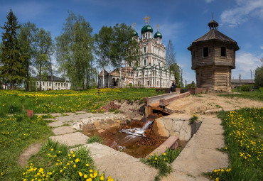 Каргополь - Великий Устюг - Сольвычегодск. Ошевенск - Заляжье - Ширяиха.