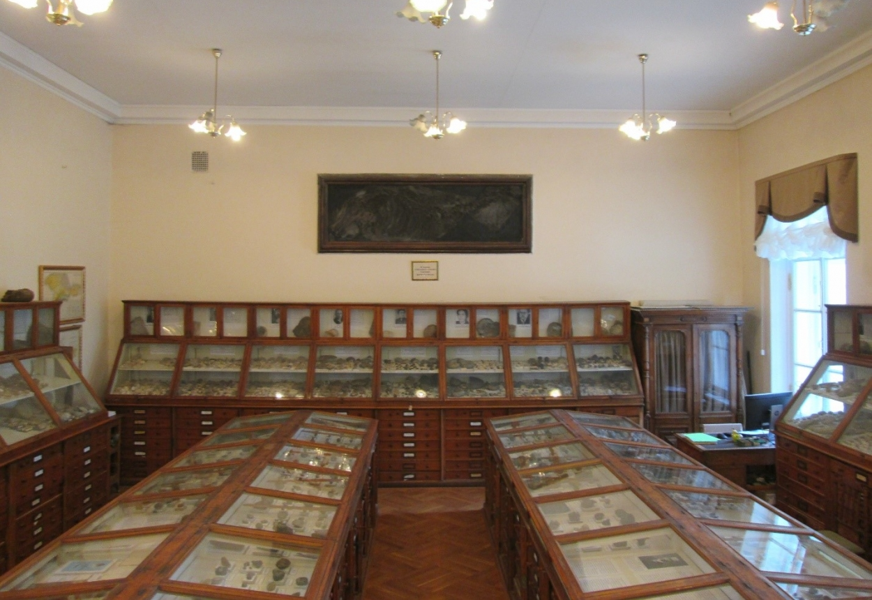 Палеонтолого-стратиграфический музей