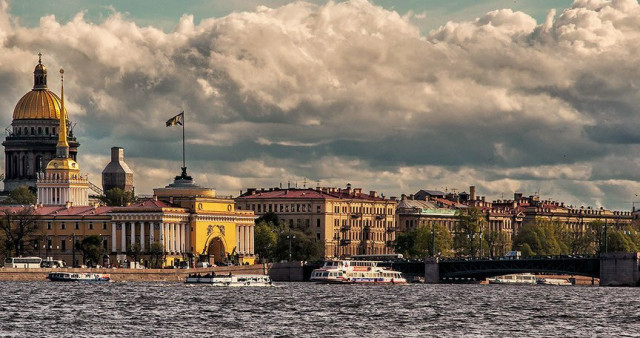 Петербургский уикенд.