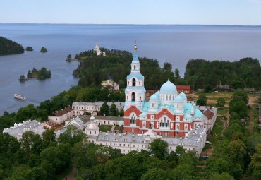 Симфония Невы и Ладоги. Санкт-Петербург - Петергоф - Валаам.