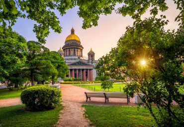 Выходные в Санкт-Петербурге на автобусе из Москвы.