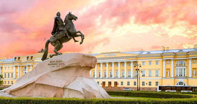 Две столицы. Москва - Санкт-Петербург - Петергоф - Пушкин.