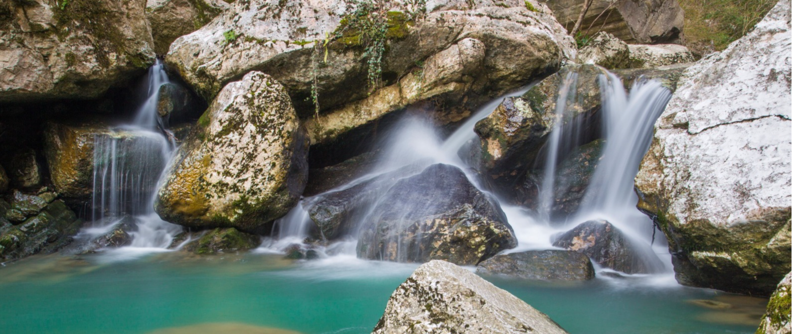 Трекинг Агурские водопады и Орлиные скалы. Сочи.