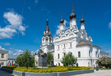 От Оки до Волги (8 дней) Москва-Коломна-Рязань-Гусь-Хрустальный-Муром-Н. Новгород-Гороховец-Владимир-Боголюбово-Суздаль-Иваново-Кострома-Ярославль-Ростов-Переславль-Залесский-Сергиев Посад-Александров