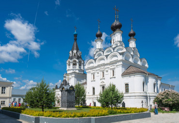 Вдоль реки Оки. Москва - Константиново - Рязань - Касимов - Муром - Нижний Новгород