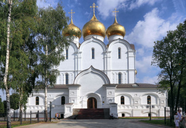 Святые источники Руси. Москва - Сергиев Посад - Переславль-Залесский - Ростов Великий - Кострома - Ярославль - Иваново - Суздаль - Муром - Дивеево - Москва