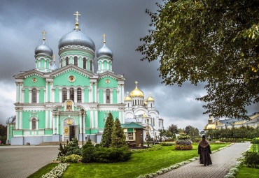 Святые источники Руси. Москва - Сергиев Посад - Переславль-Залесский - Ростов Великий - Кострома - Ярославль - Иваново - Суздаль - Муром - Дивеево - Москва