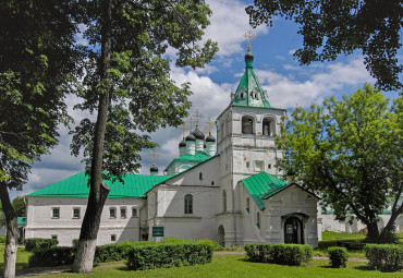 Град царский, град грозный. Москва - Александров - Москва