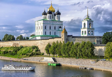 Императорская семья. Псков - Елизарово - Изборск - Печоры - Псков