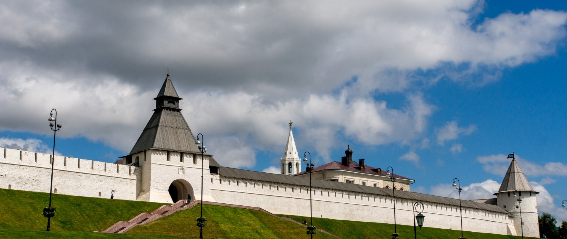 Пешеходная экскурсия в Казанский Кремль.