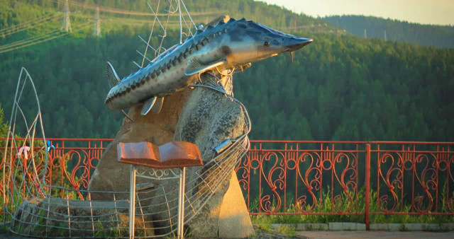 Экскурсия в город Дивногорск, на Царь-Рыбу и Красноярскую ГЭС. Красноярск - д. Слизнево - Дивногорск