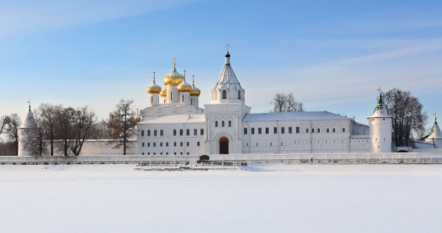 Новый год в Костроме. Москва - Переславль-Залесский - Сумароково - Кострома.