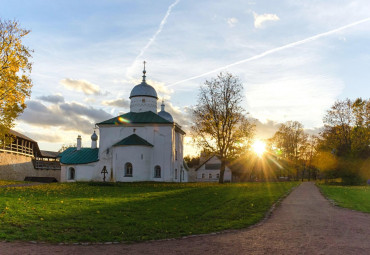 Псков – Изборск – Печоры. Санкт-Петербург - Псков - Печоры - Изборск - Санкт-Петербург