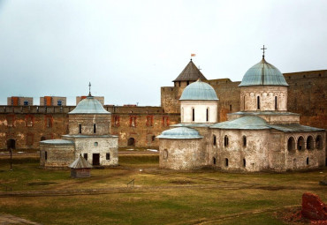 Крепости северо-запада (для школьных групп). Санкт-Петербург - Копорье - Кингисепп - Ивангород - Санкт-Петербург