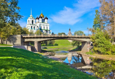 Санкт-Петербург-Псков–Печоры–Пушкинские Горы (2 дня)