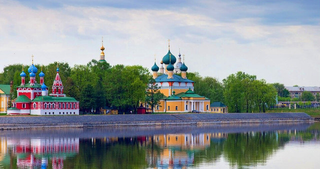 Под княжеским стягом. Москва ‒ Сергиев Посад ‒ Александров ‒ Углич - Мышкин ‒ Мартыново ‒ Борисоглебский.