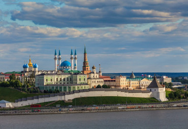 Тур в Казань (авиаперелет входит в стоимость). Санкт-Петербург – Казань - Свияжск - Раифа - Болгар.