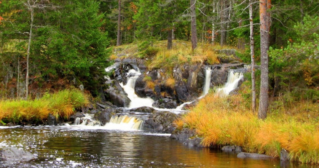 Удивительная Карелия. Петрозаводск - Рускеала - Кивач.